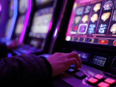 Betting on Multiple Lines When Playing Slots: Is It Worth the Extra Cost?