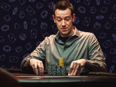 Starting Hand Selection: What To Play in Early Stages of Texas Hold'em Tourneys