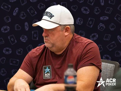 Adjusting to Opponents' Mindsets When You're Dealt Cold Cards