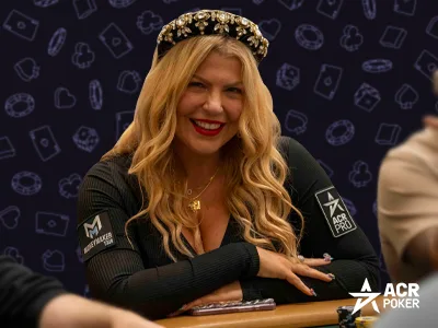 Online vs. Live: Different Strategies for Heads-Up Play